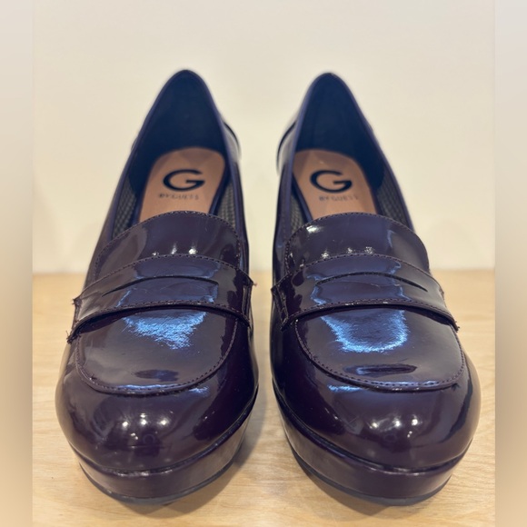 Guess Wine Burgundy Patent Leather Loafer Style Heels – Size 9.5 M NWB - Picture 2 of 9